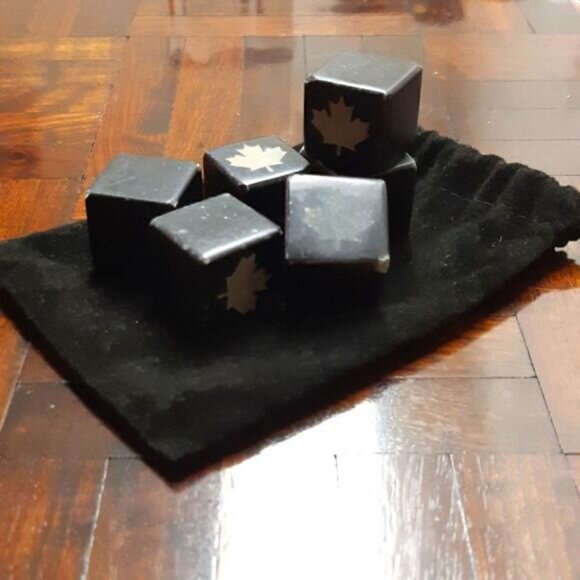 Maple Leaf Whiskey Stones - Picture 4 of 4